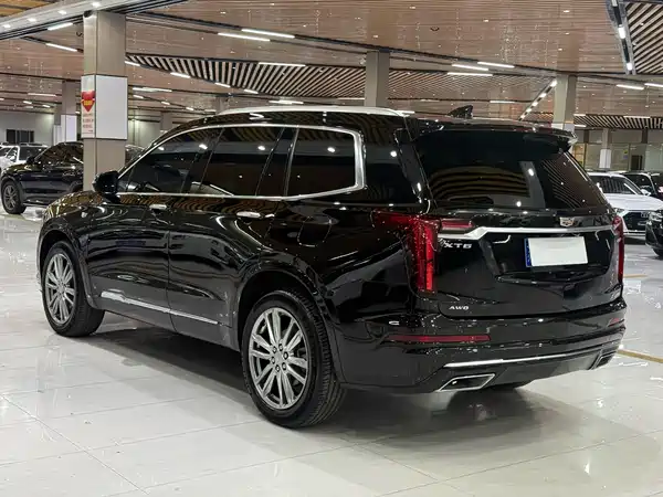 Cadillac XT6 2021