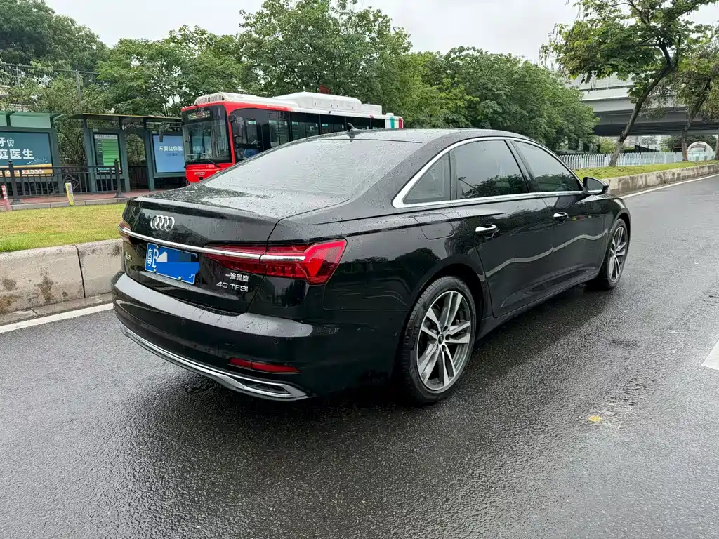 Audi A6L 2023 — фото 4