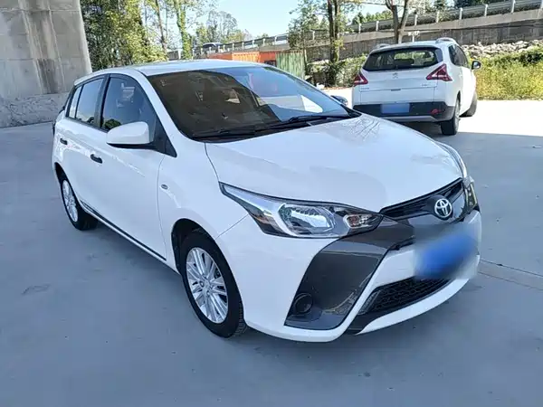 Toyota Yaris L 2019