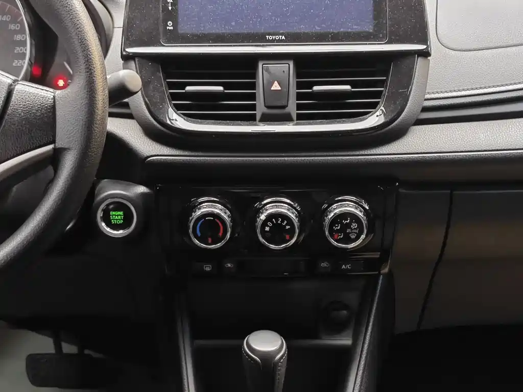 Toyota Vios 2023 — фото 18
