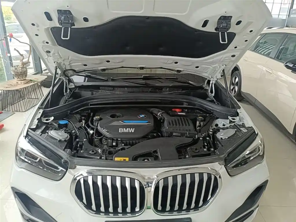 BMW X1 New Energy 2021 — фото 20