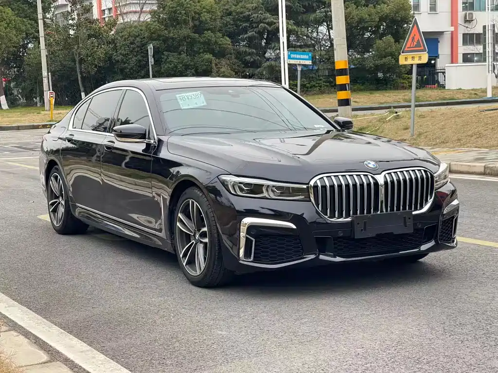BMW 7 Series 2020 — фото 3