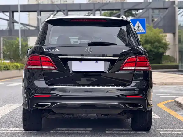 Mercedes-Benz GLE 2017