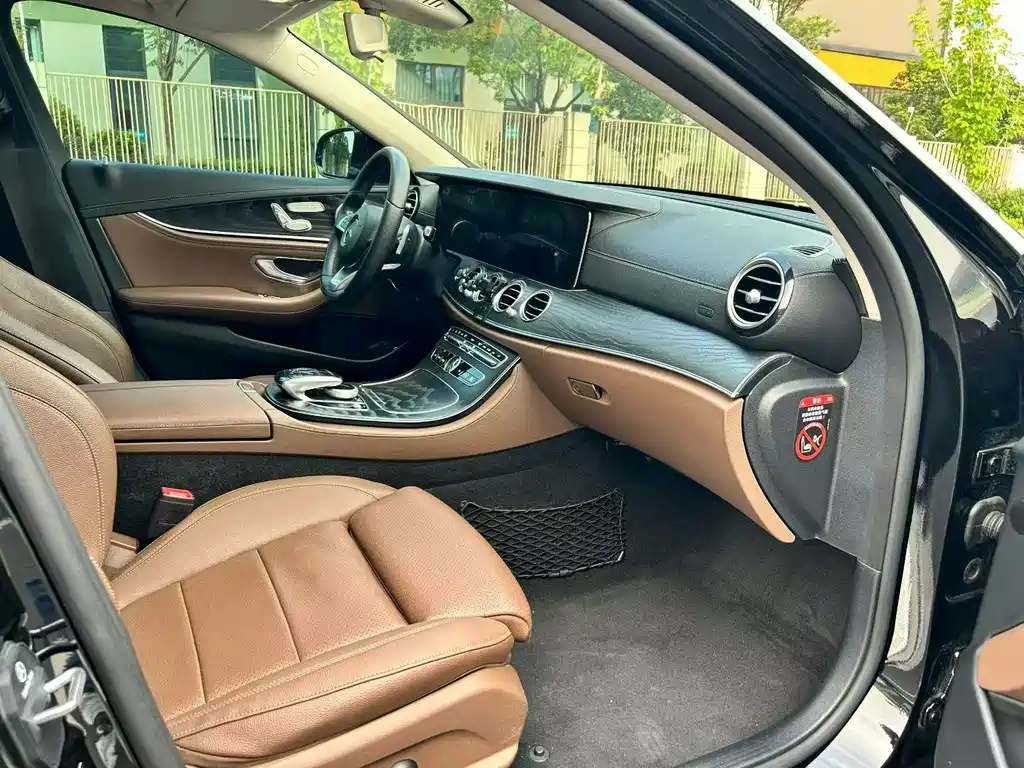 Mercedes-Benz E-Class 2018