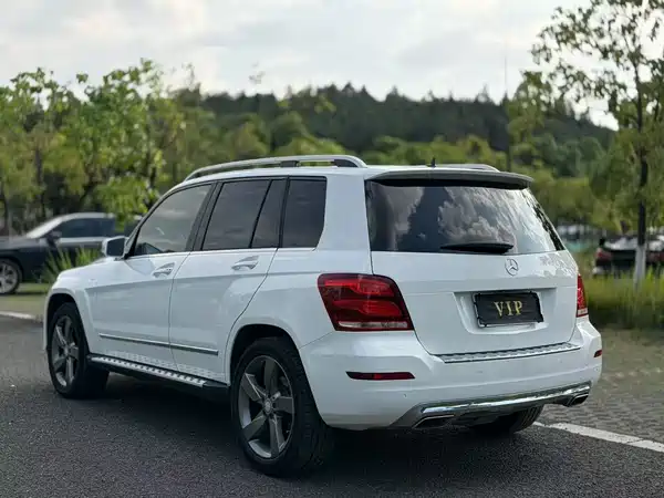 Mercedes-Benz GLK-Class 2015