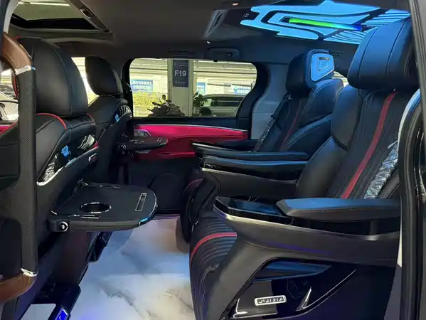 Toyota Granvia 2025
