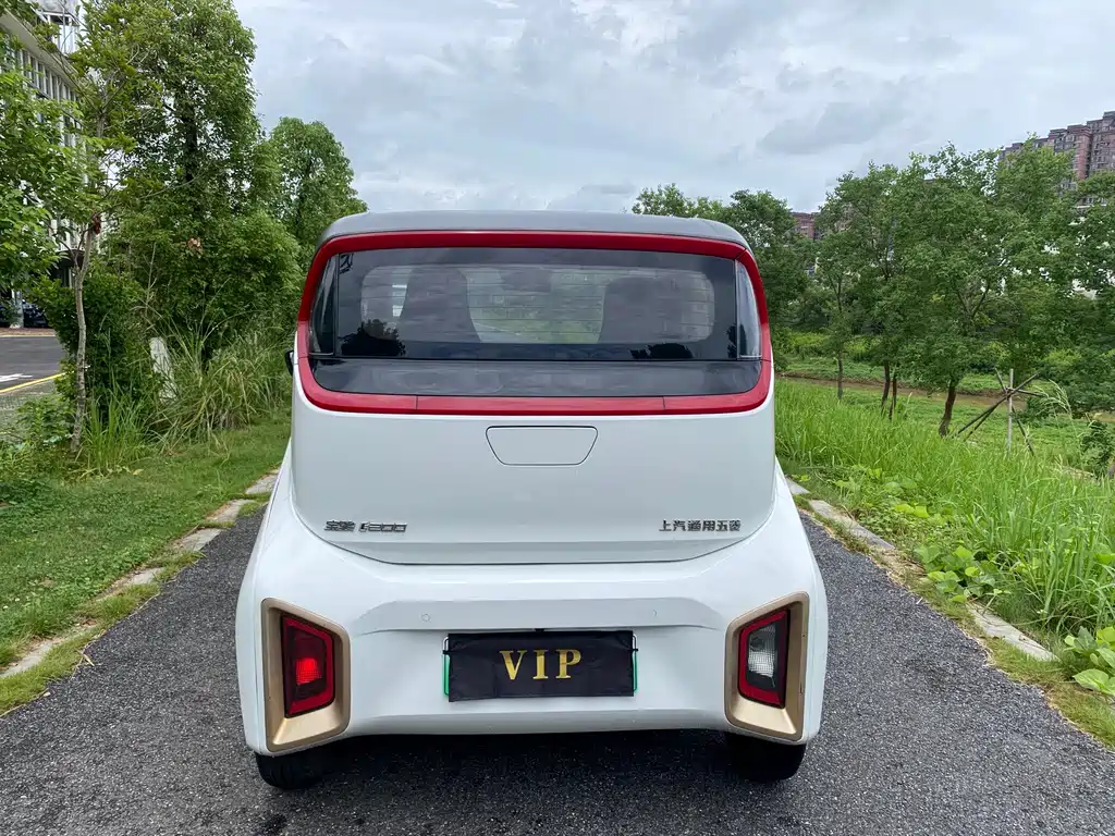 Baojun E200 2020