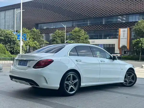 Mercedes-Benz C-Class 2018