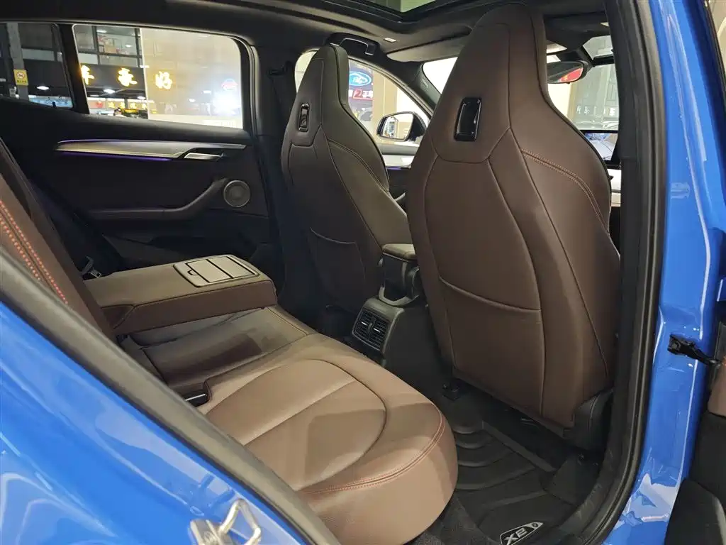 BMW X2 2022 — фото 18