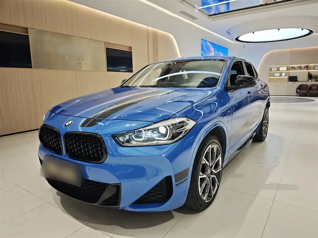BMW X2 2022 — фото 24
