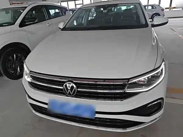Volkswagen Bora 2024