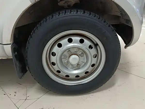 Wuling Rongguang 2014