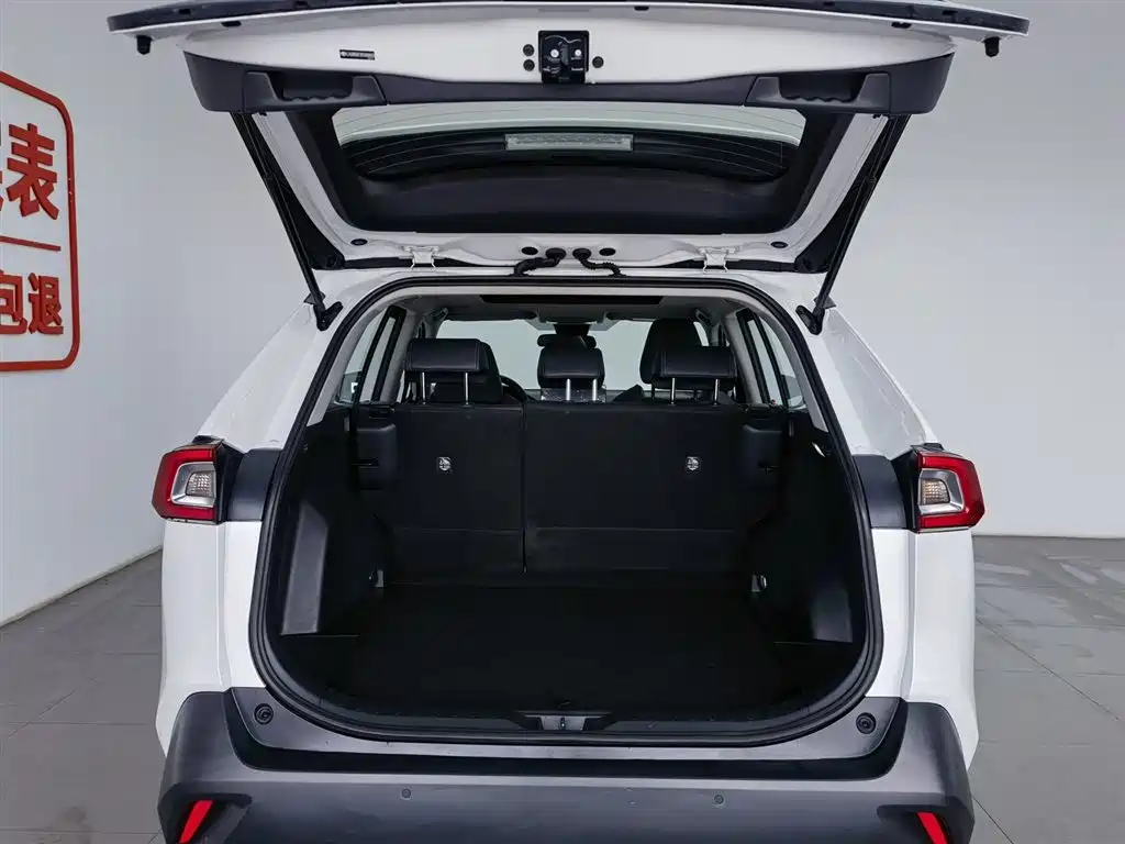 Toyota Wildlander 2023 — фото 16