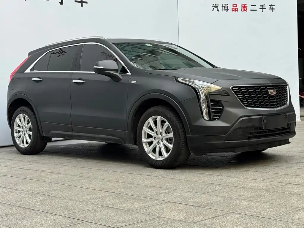 Cadillac XT4 2022 — фото 3