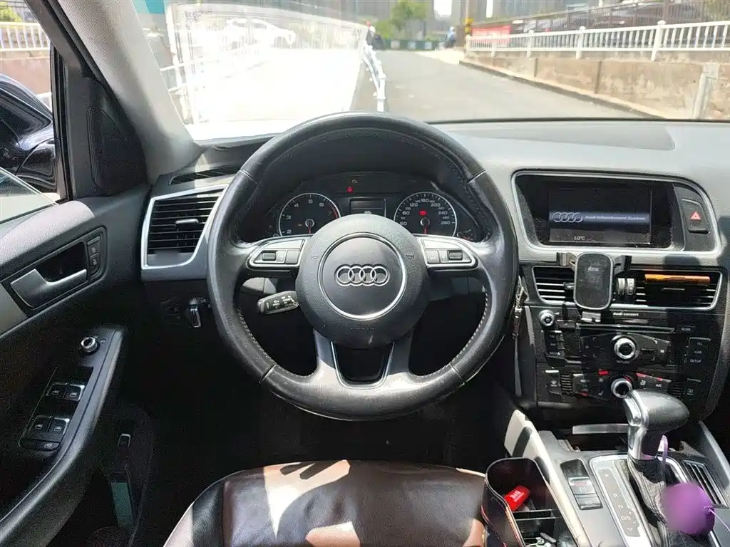 Audi Q5 2017 — фото 3