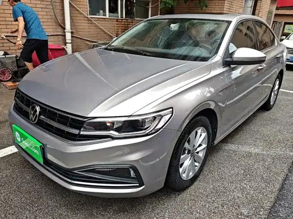 Volkswagen Bora 2021