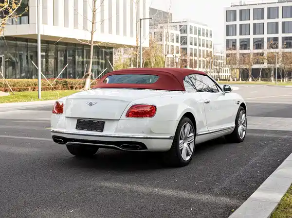 Bentley Continental 2017