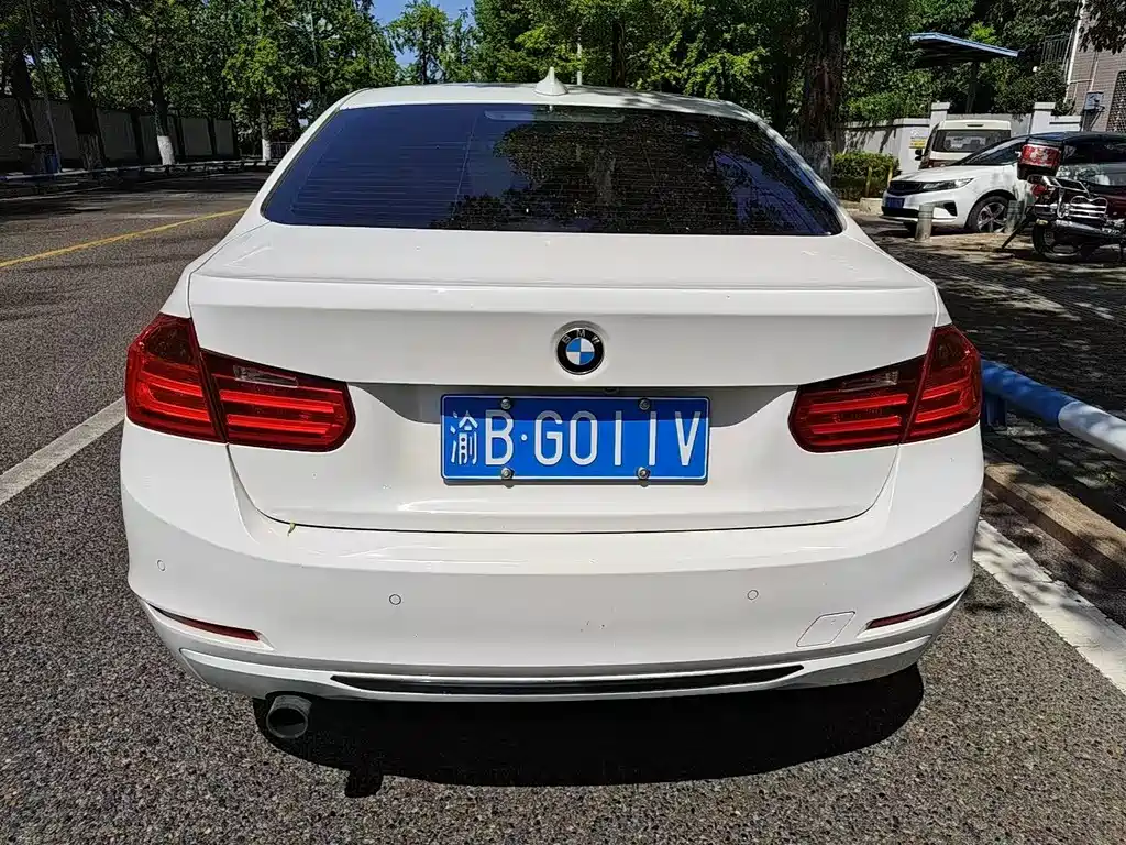 BMW 3 Series 2015 — фото 8