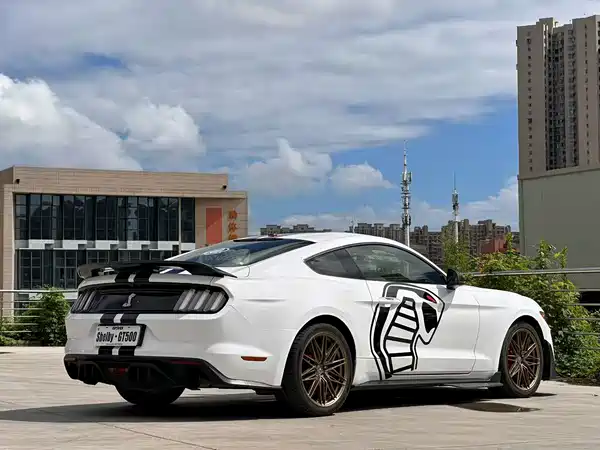 Ford Mustang 2017