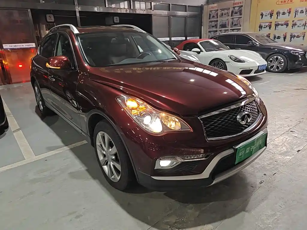 Infiniti QX50 2017 — фото 4