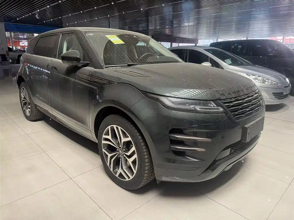 Land Rover Evoque — фото 1