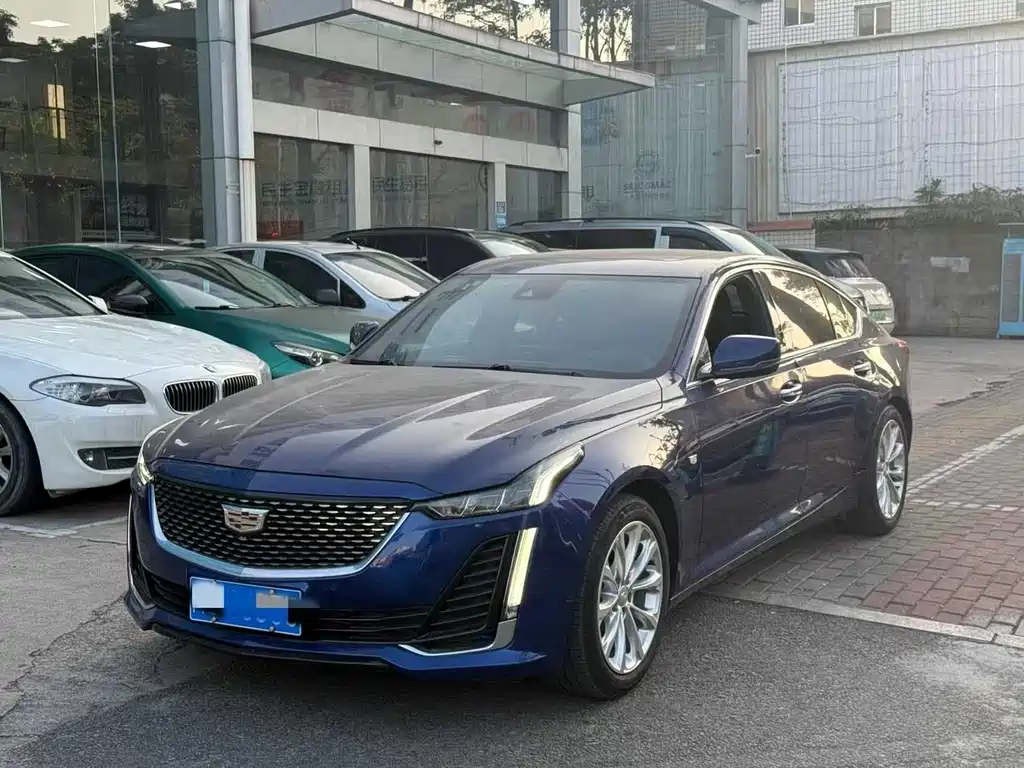 Cadillac CT5 2023 — фото 1