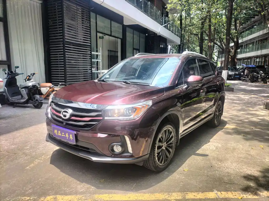 GAC Motor Trumpchi GS4 2018 — фото 1