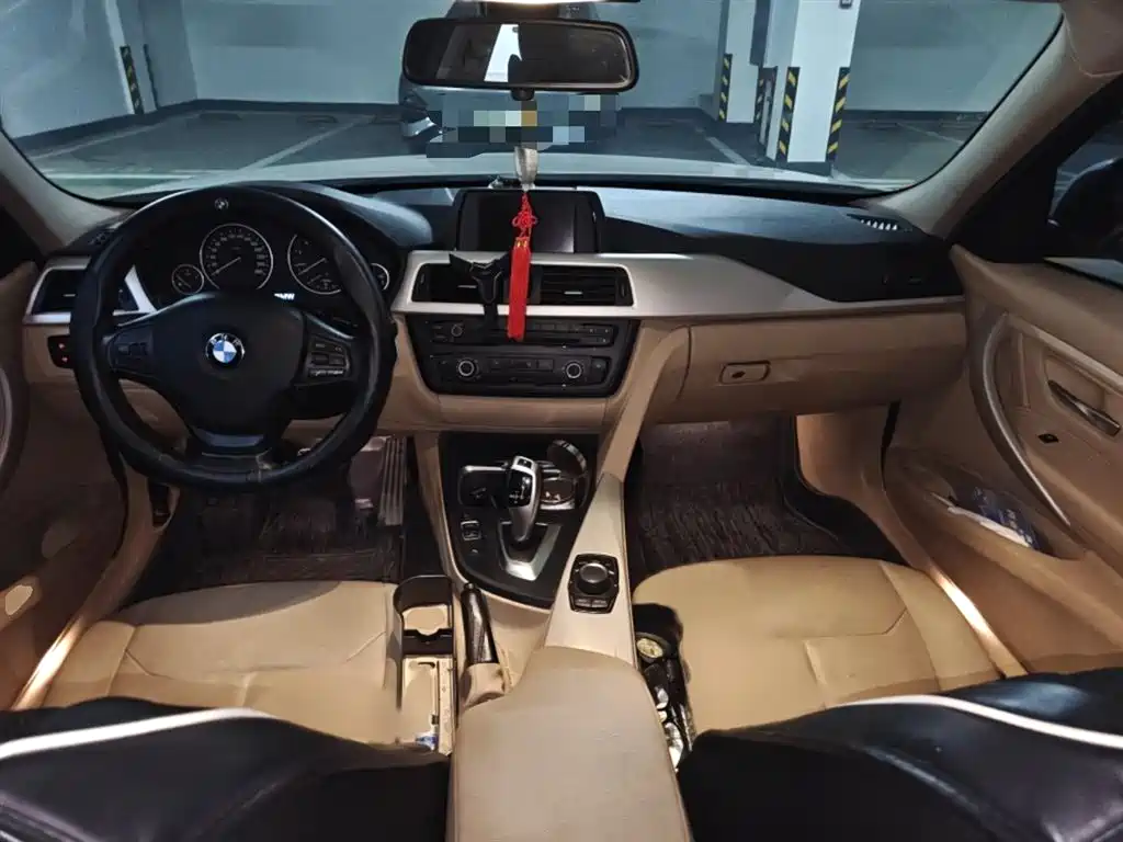 BMW 3 Series 2015 — фото 13