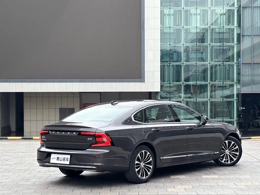 Volvo S90 2024 — фото 16