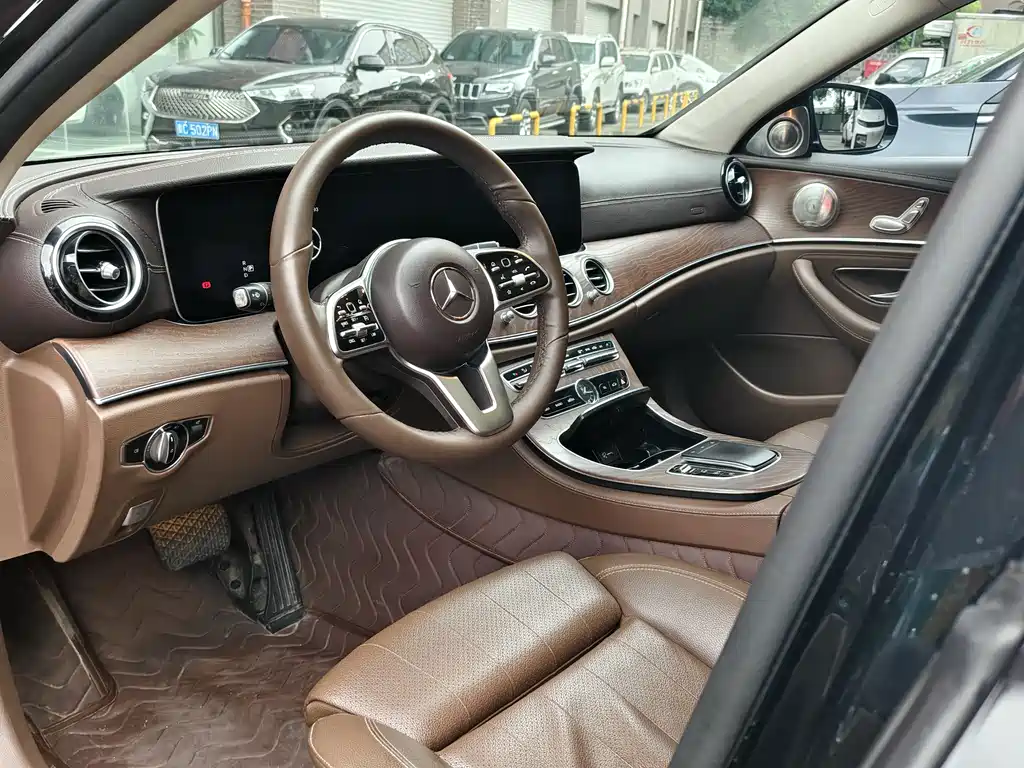 Mercedes-Benz E-Class 2020 — фото 4