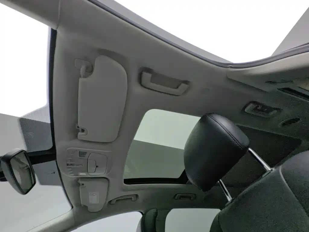 Ford Edge 2017 — фото 14