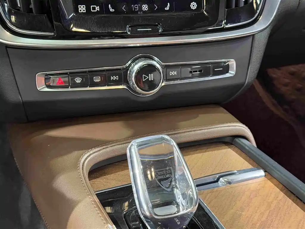 Volvo S90 2023 — фото 10