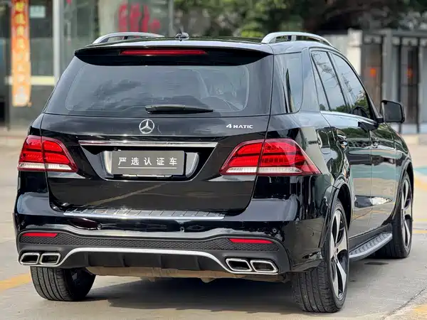 Mercedes-Benz M-Class 2012