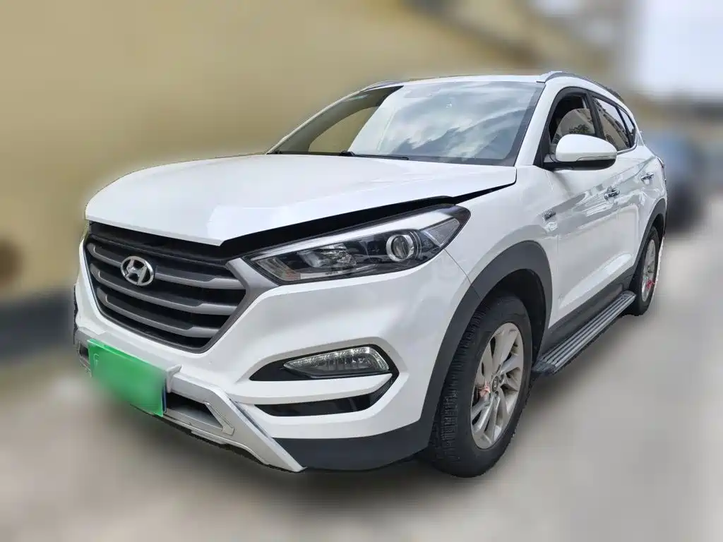Hyundai Tucson 2017 — фото 1
