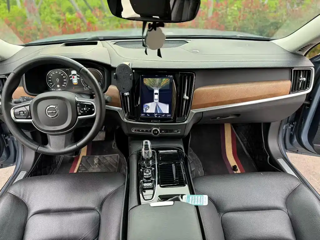 Volvo S90 PHEV 2019 — фото 6