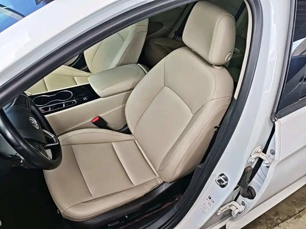 Buick Regal 2020 — фото 15