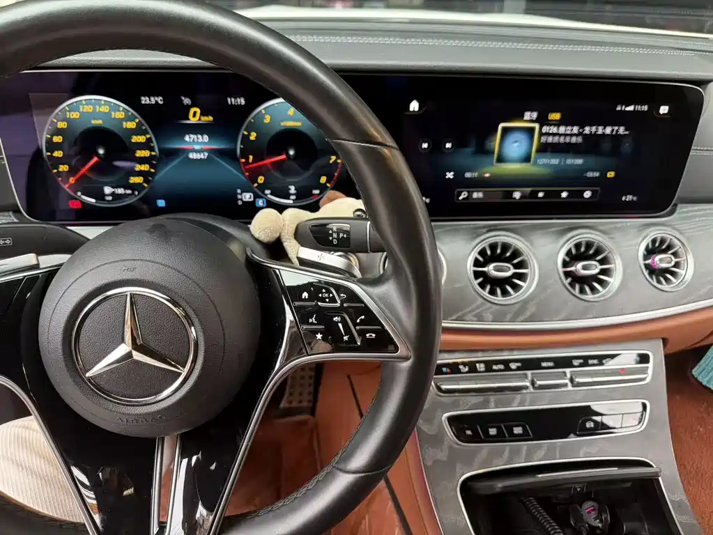 Mercedes-Benz CLS 2023 — фото 10