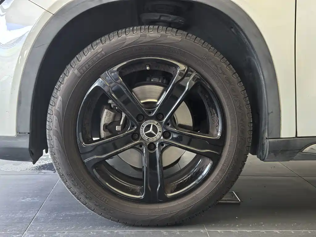 Mercedes-Benz GLA 2019 — фото 9