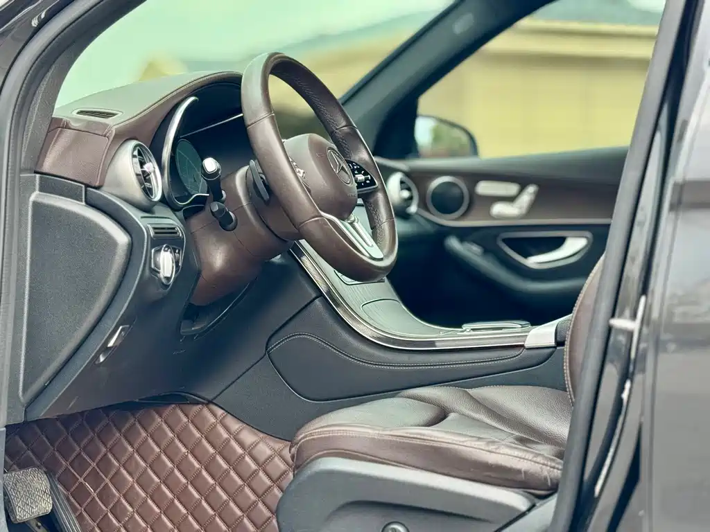 Mercedes-Benz GLC 2020