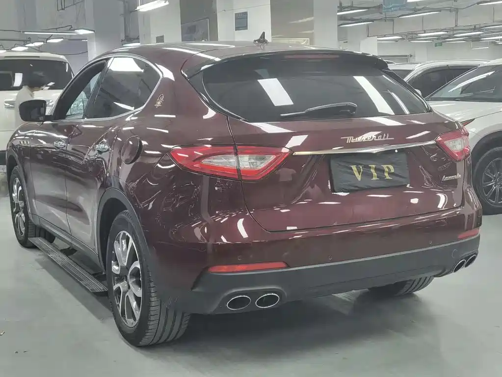 Maserati Levante 2016 — фото 6