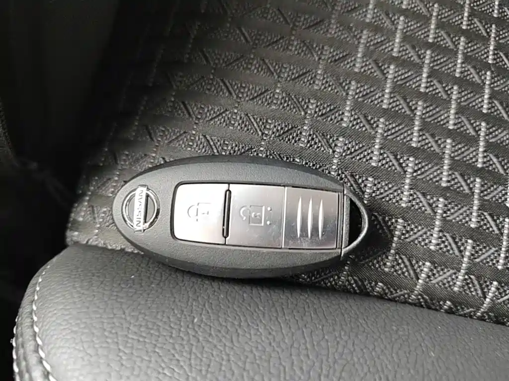 Nissan Tiida 2018 — фото 9