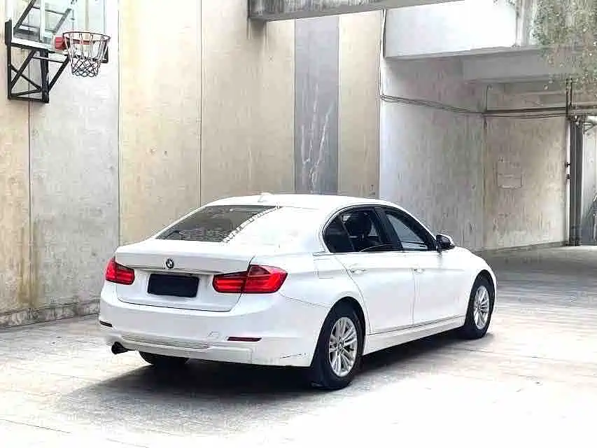 BMW 3 Series 2013 — фото 9