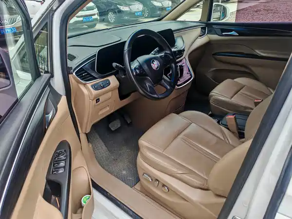 Buick GL8 2020