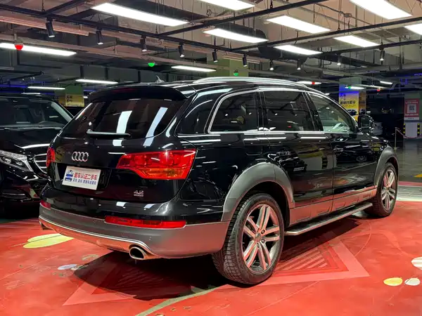 Audi Q7 2010