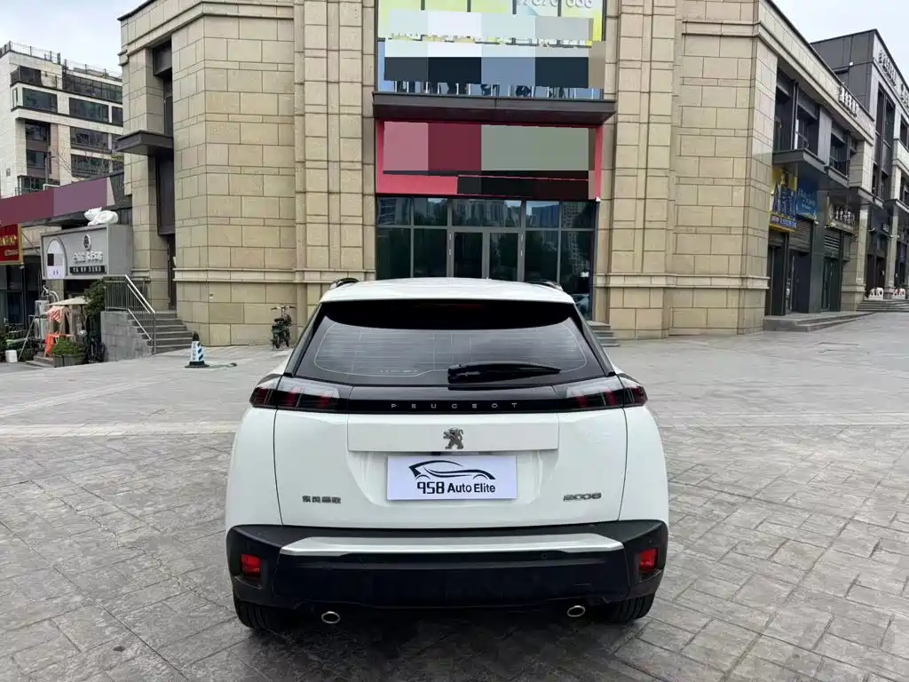 Peugeot 2008 2023