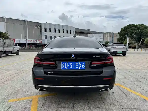 BMW 5 Series 2022