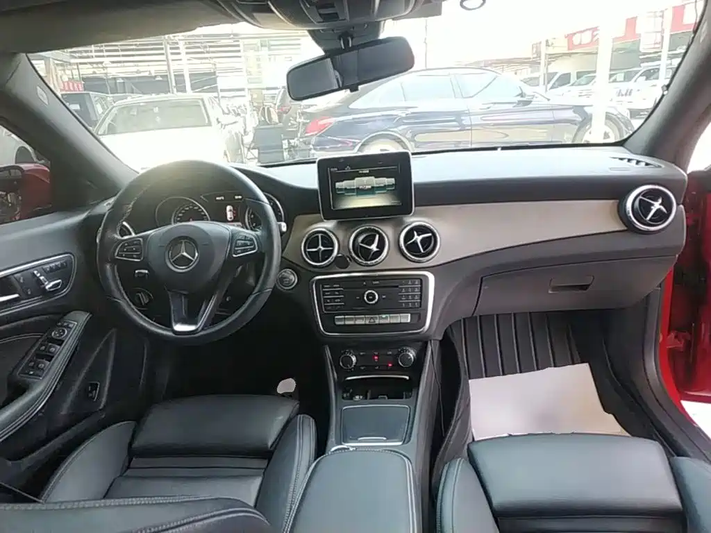 Mercedes-Benz CLA 2017 — фото 10