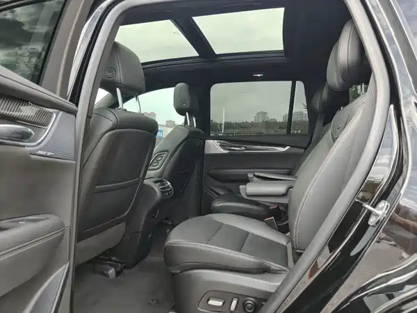 Cadillac XT6 2024
