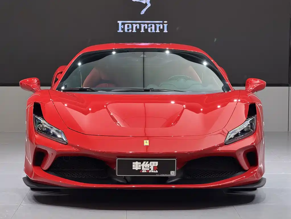 Ferrari F8 2020 — фото 2