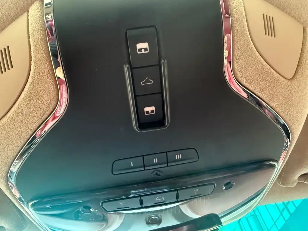 Maserati Ghibli 2015 — фото 16
